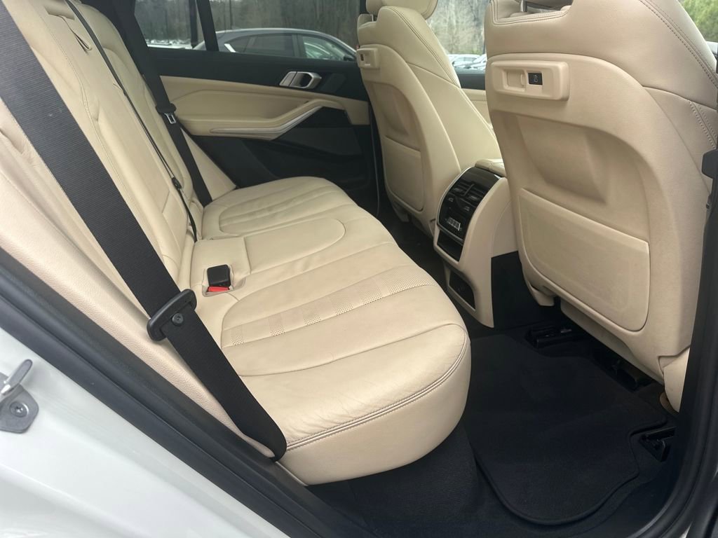 Used 2021 BMW X5 sDrive40i w/ Premium Package image 35