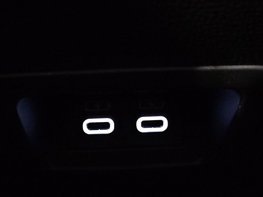 Certified 2024 Toyota Corolla Cross XSE w/ Convenience Package image 15