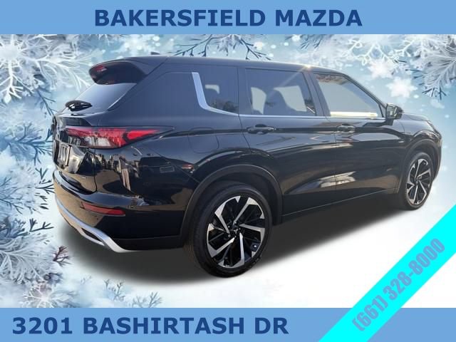 Used 2024 Mitsubishi Outlander SE image 5