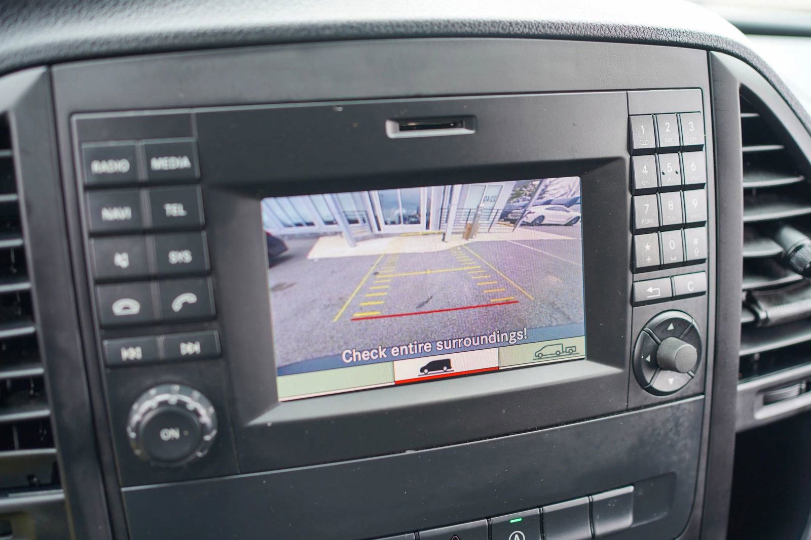 Used 2020 Mercedes-Benz Metris image 20