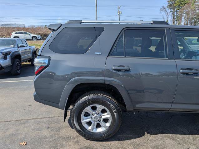 Certified 2024 Toyota 4Runner SR5 Premium w/ Moonroof Package AWD/4WD image 8