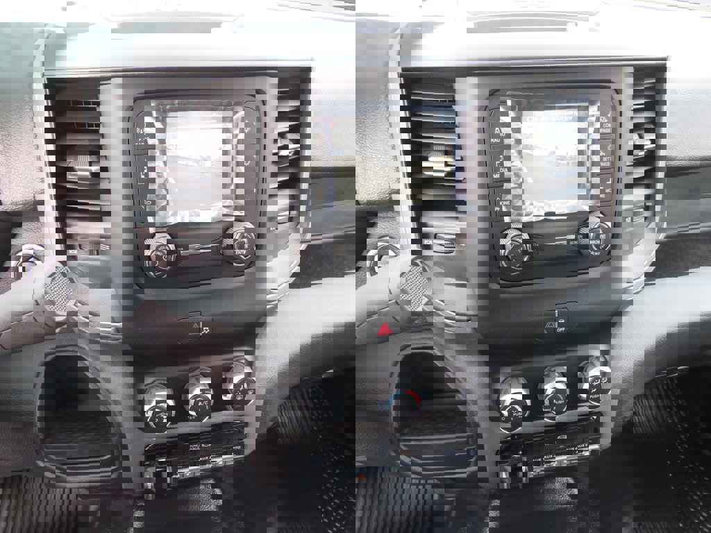 New 2023 RAM 4500 Tradesman w/ Chrome Appearance Group image 21