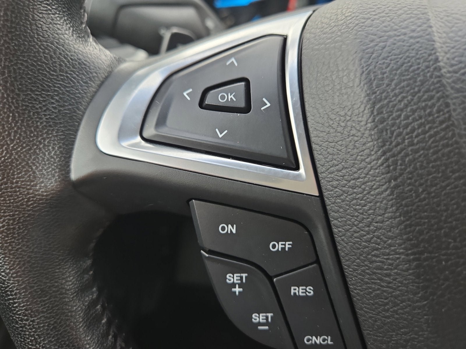 Certified 2017 Ford Edge SEL AWD/4WD image 14