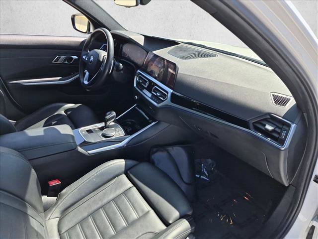 Used 2019 BMW 330i Sedan w/ Convenience Package RWD image 22