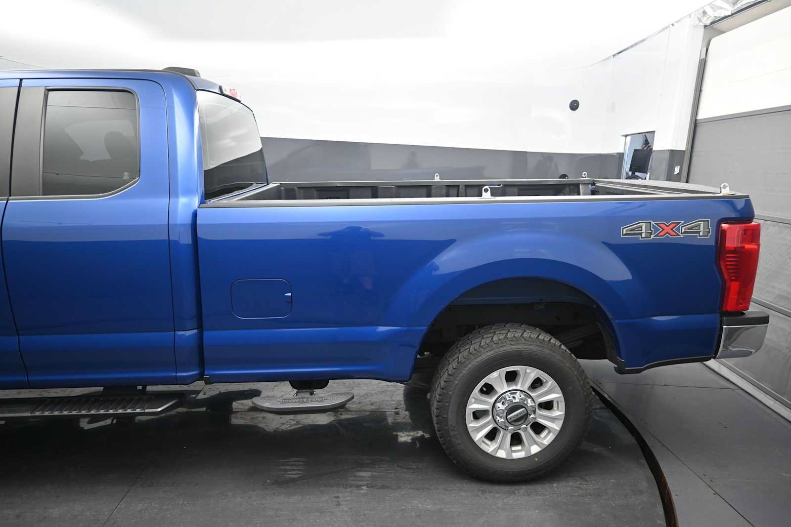 Certified 2022 Ford F250 XL w/ STX Appearance Package AWD/4WD image 23