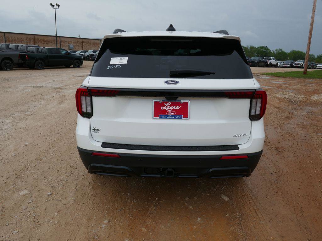 New 2026 Ford Explorer ST-Line AWD/4WD image 7