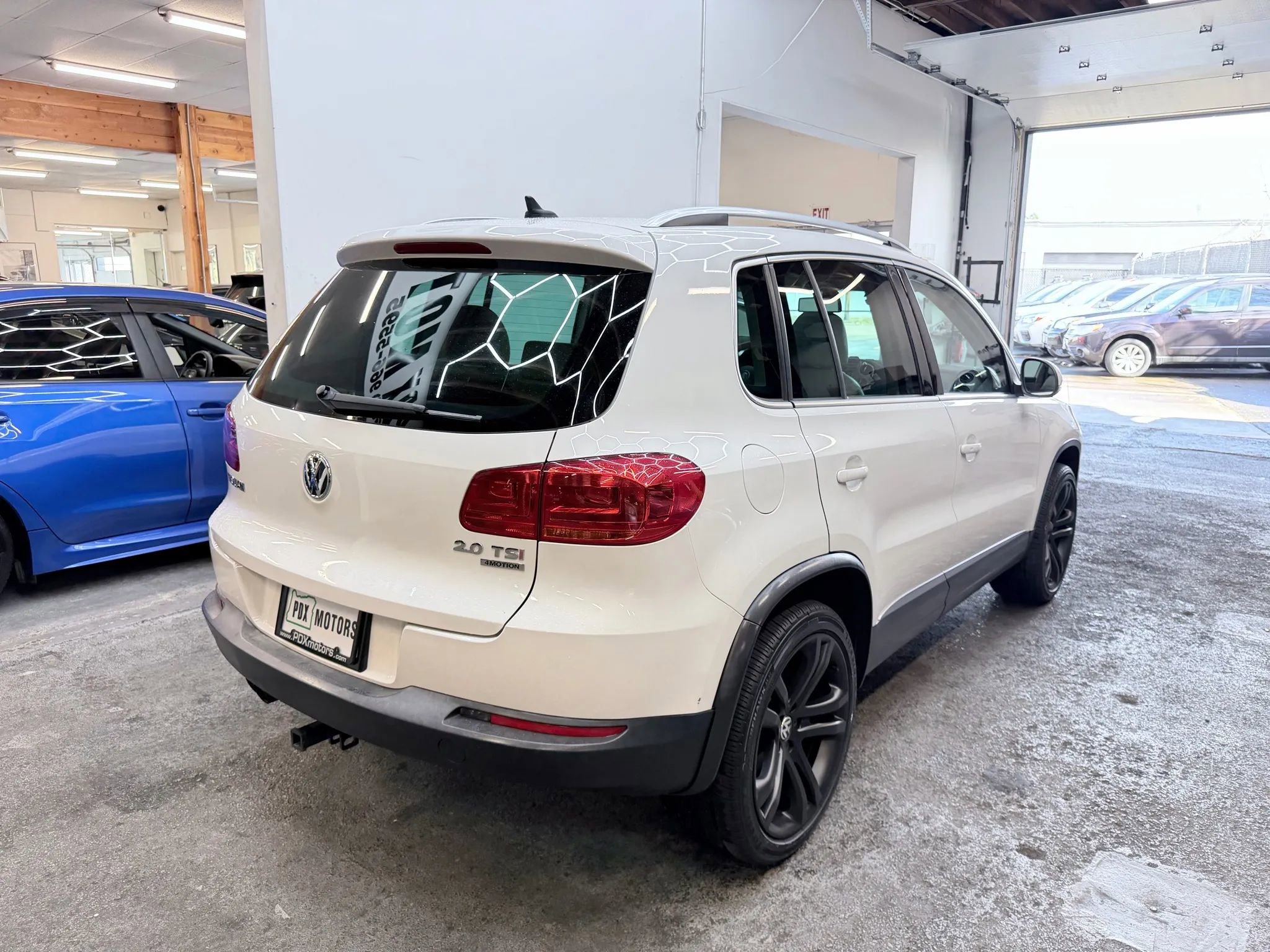 Used 2012 Volkswagen Tiguan SEL AWD/4WD image 3