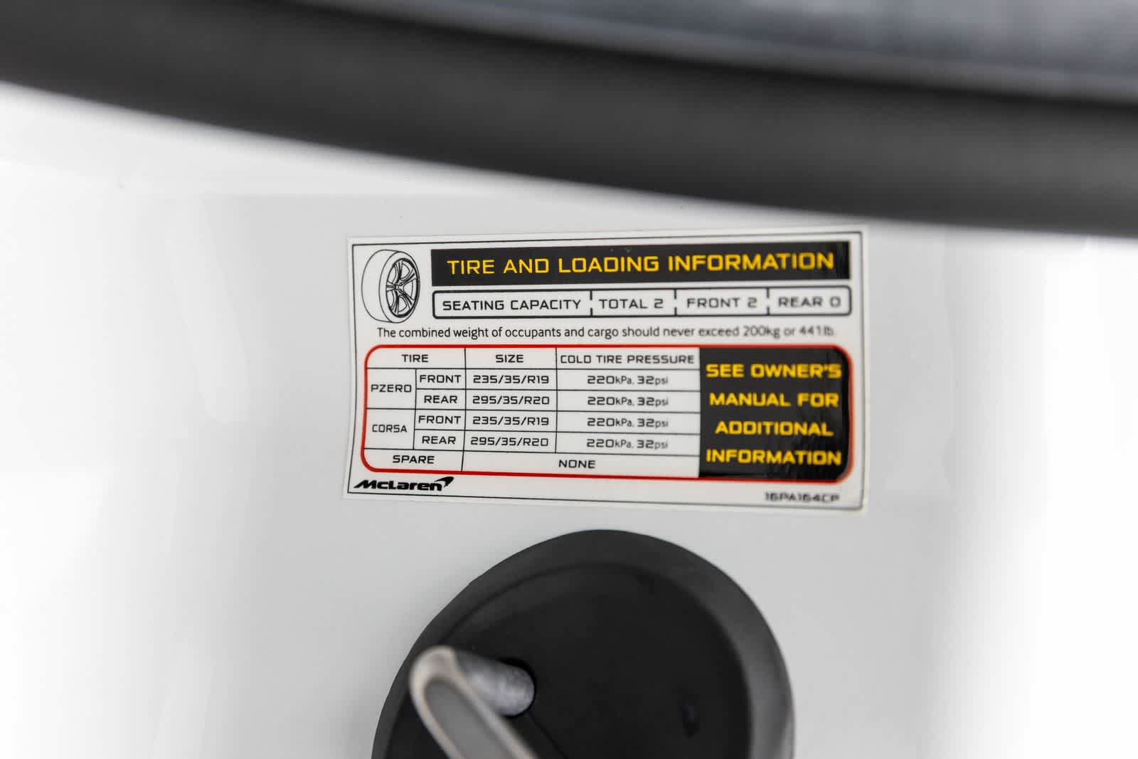 Used 2023 McLaren Artura RWD image 22