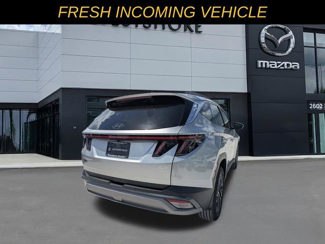 Used 2025 Hyundai Tucson Limited image 3