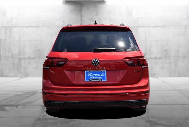 Certified 2024 Volkswagen Tiguan SE R-Line AWD/4WD image 6