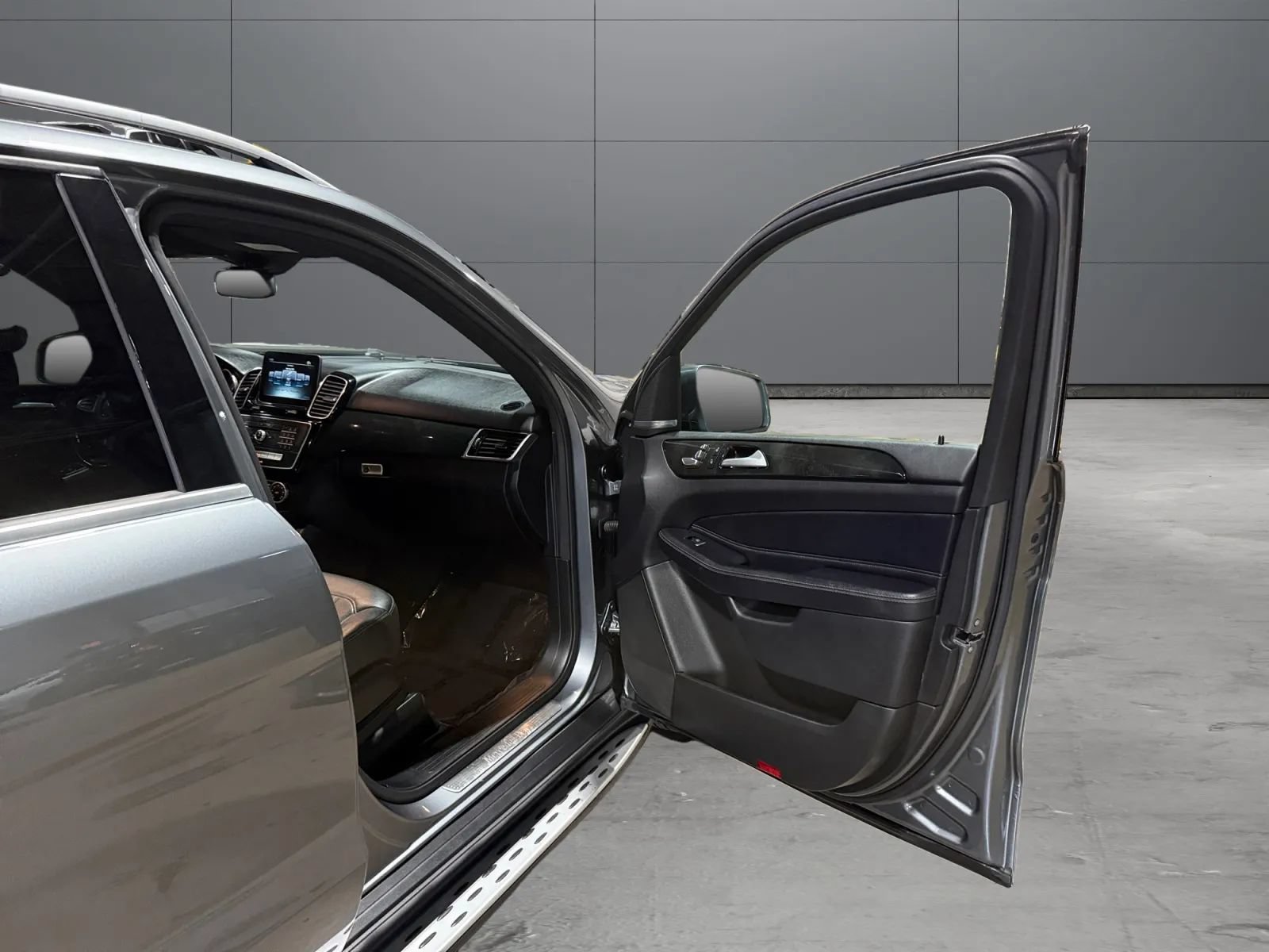 Used 2018 Mercedes-Benz GLE 350 4MATIC image 22
