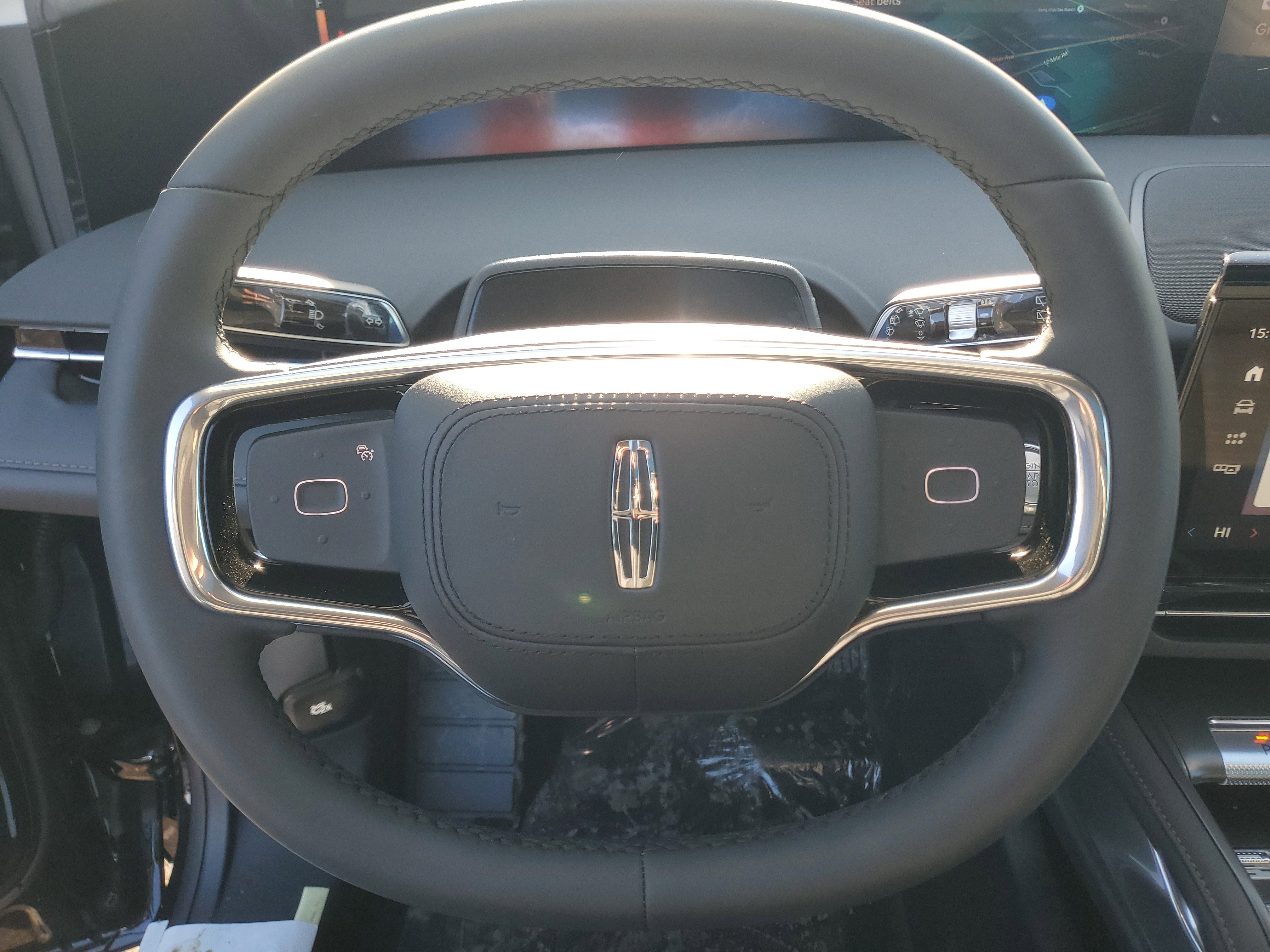 New 2026 Lincoln Nautilus Reserve w/ Jet Appearance Package image 15