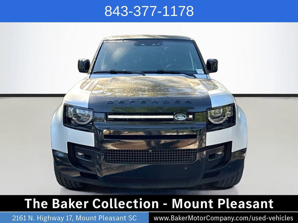 Used 2024 Land Rover Defender 130 X-Dynamic SE AWD/4WD image 2