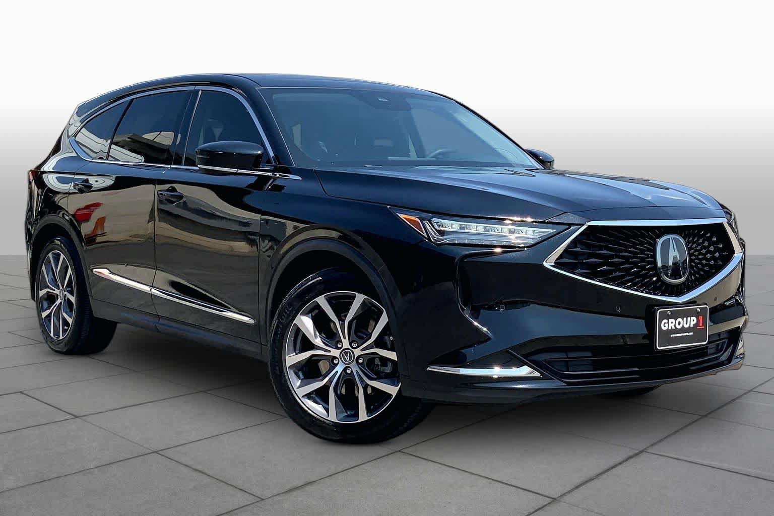 Used 2024 Acura MDX w/ Technology Package FWD image 3