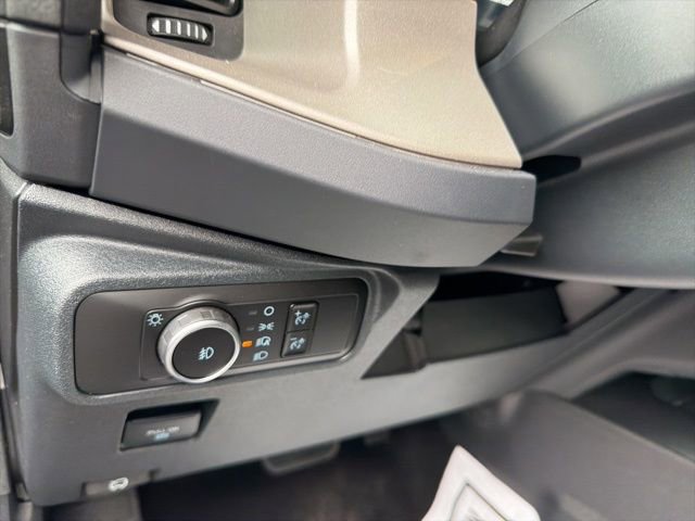 Used 2025 Ford Bronco Outer Banks image 6