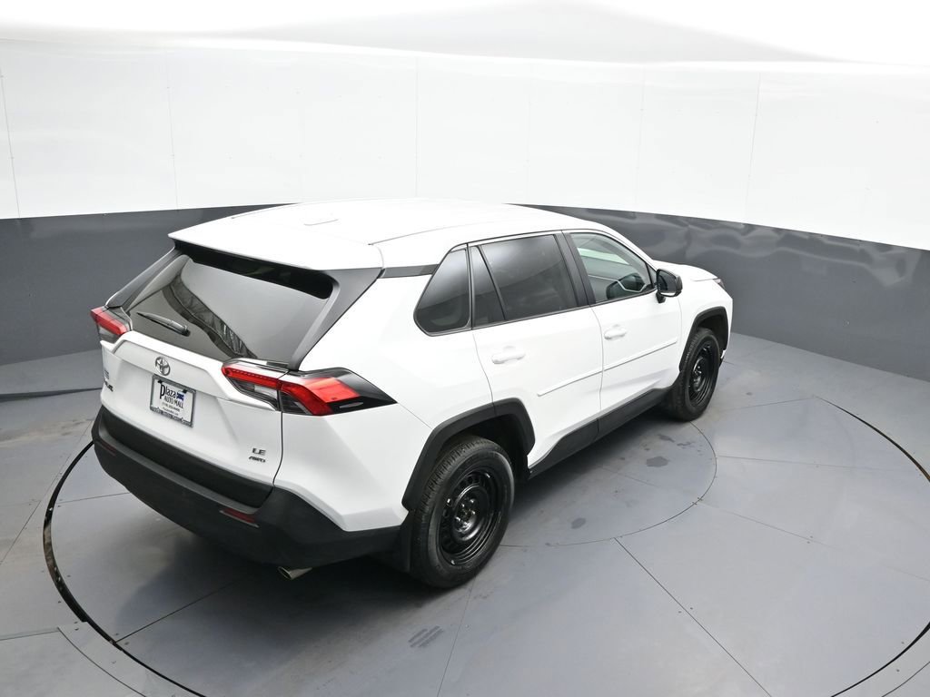 Certified 2024 Toyota RAV4 LE AWD/4WD image 37
