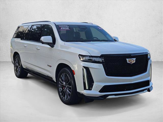 Used 2023 Cadillac Escalade ESV V AWD/4WD image 3