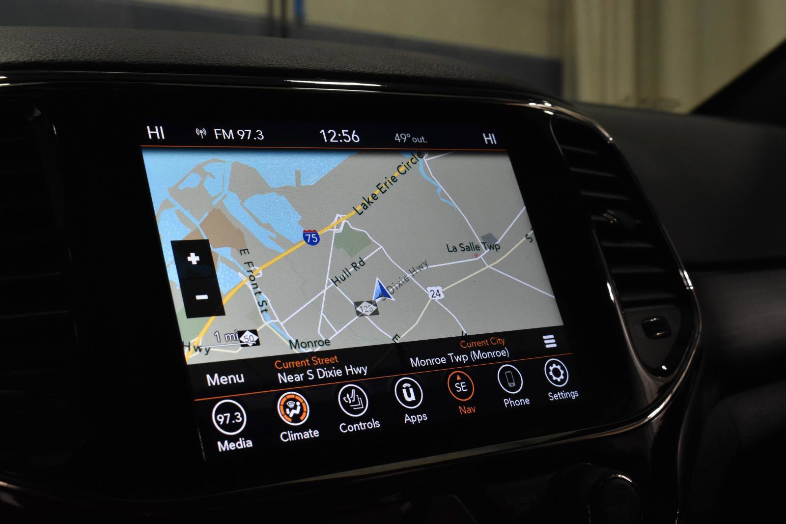 Used 2021 Jeep Grand Cherokee Laredo X image 15