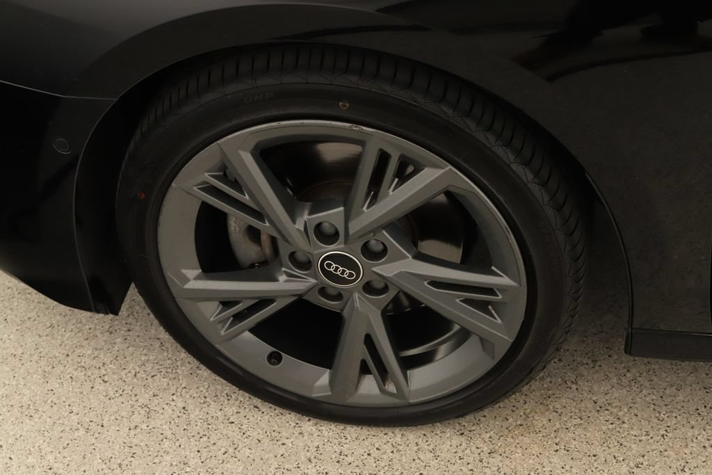 Used 2024 Audi A3 2.0T Premium w/ Convenience Package FWD image 32