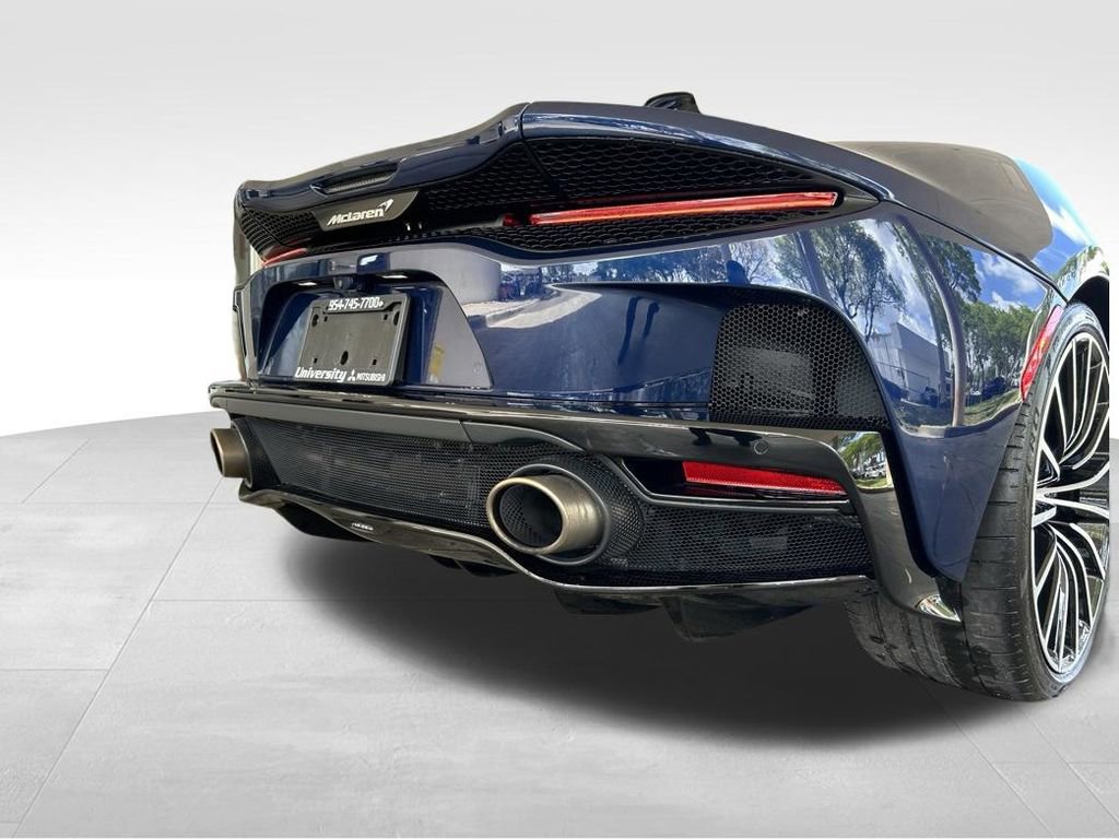 Used 2020 McLaren GT image 25