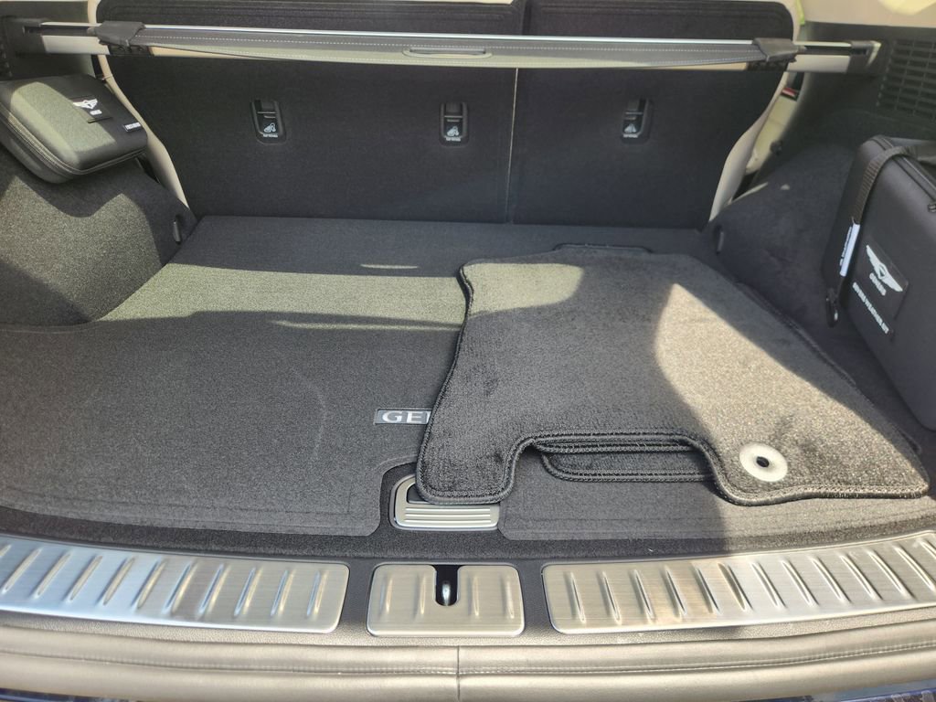 New 2026 Genesis GV70 2.5T Advanced AWD/4WD image 24