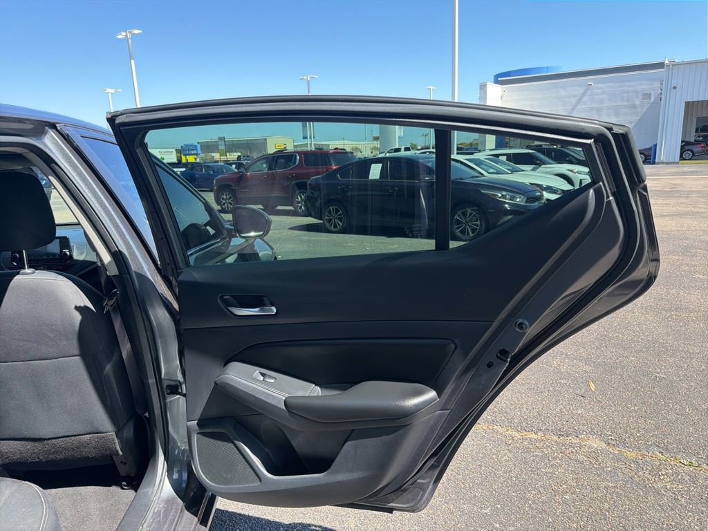 Used 2022 Nissan Altima 2.5 S image 25