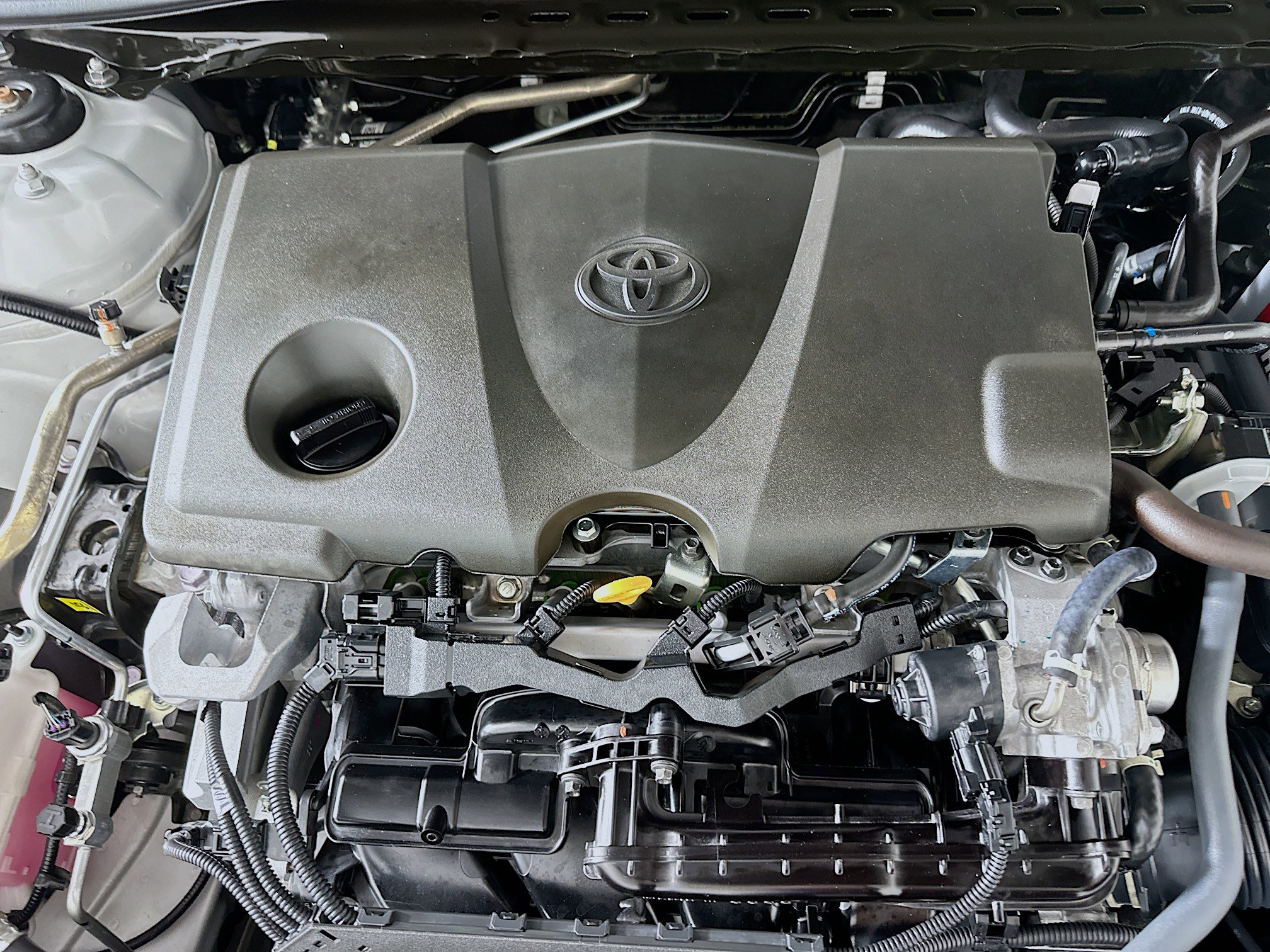 Used 2024 Toyota Camry LE w/ Convenience Package FWD image 32