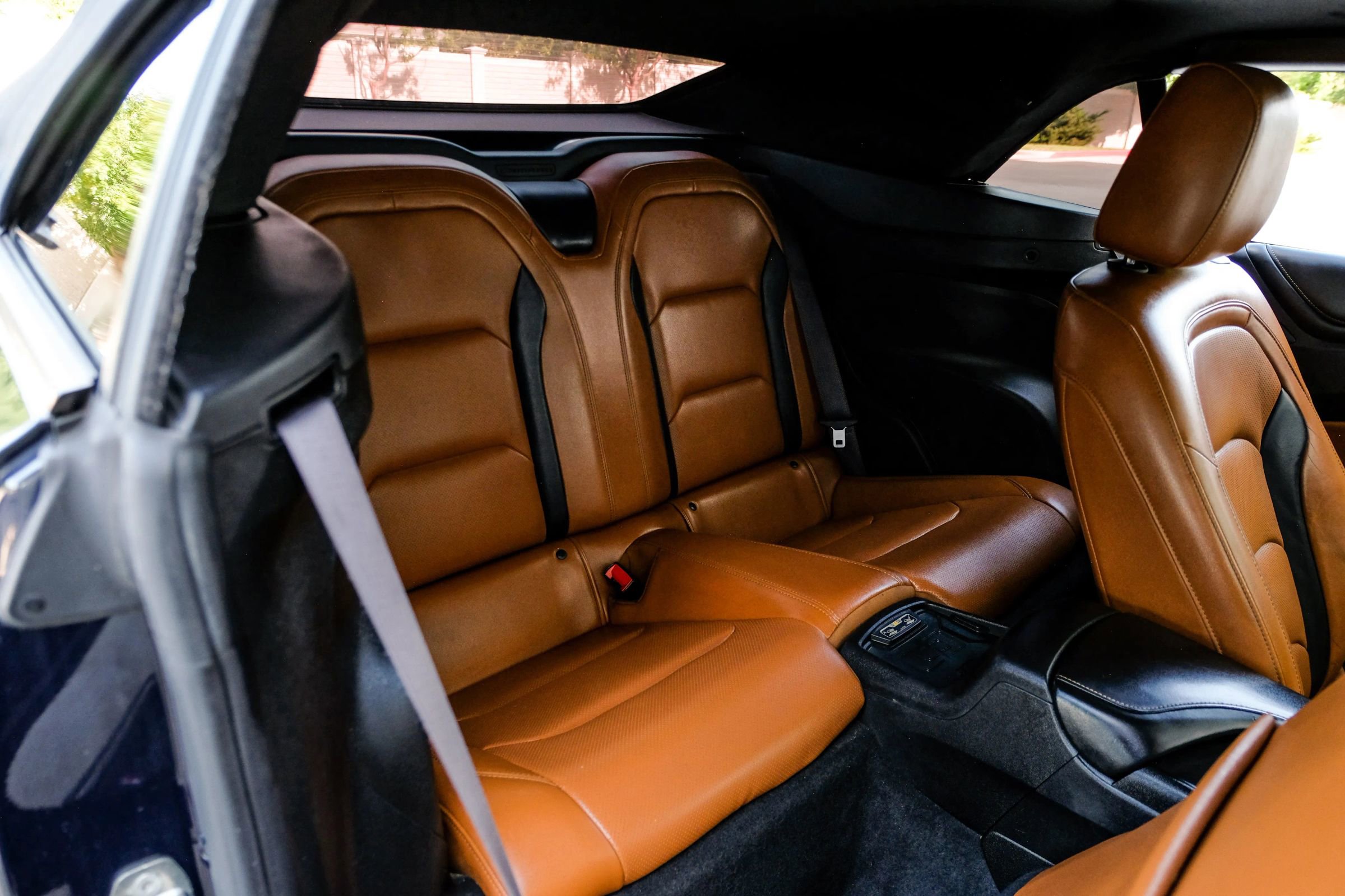 Used 2016 Chevrolet Camaro LT RWD image 38