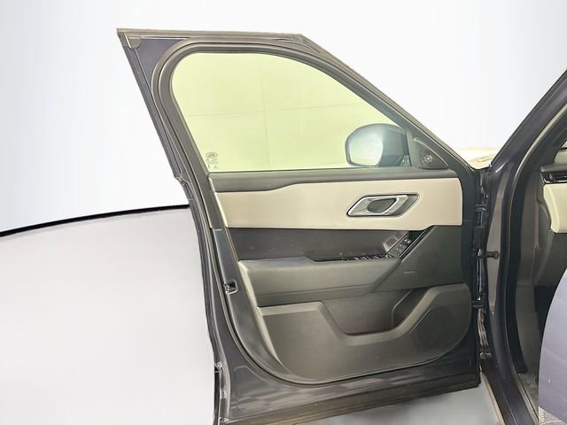 Used 2026 Land Rover Range Rover Velar Dynamic SE AWD/4WD image 11