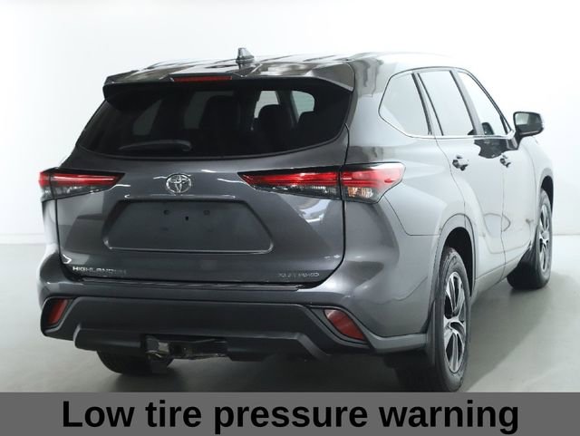 Used 2023 Toyota Highlander Limited image 15
