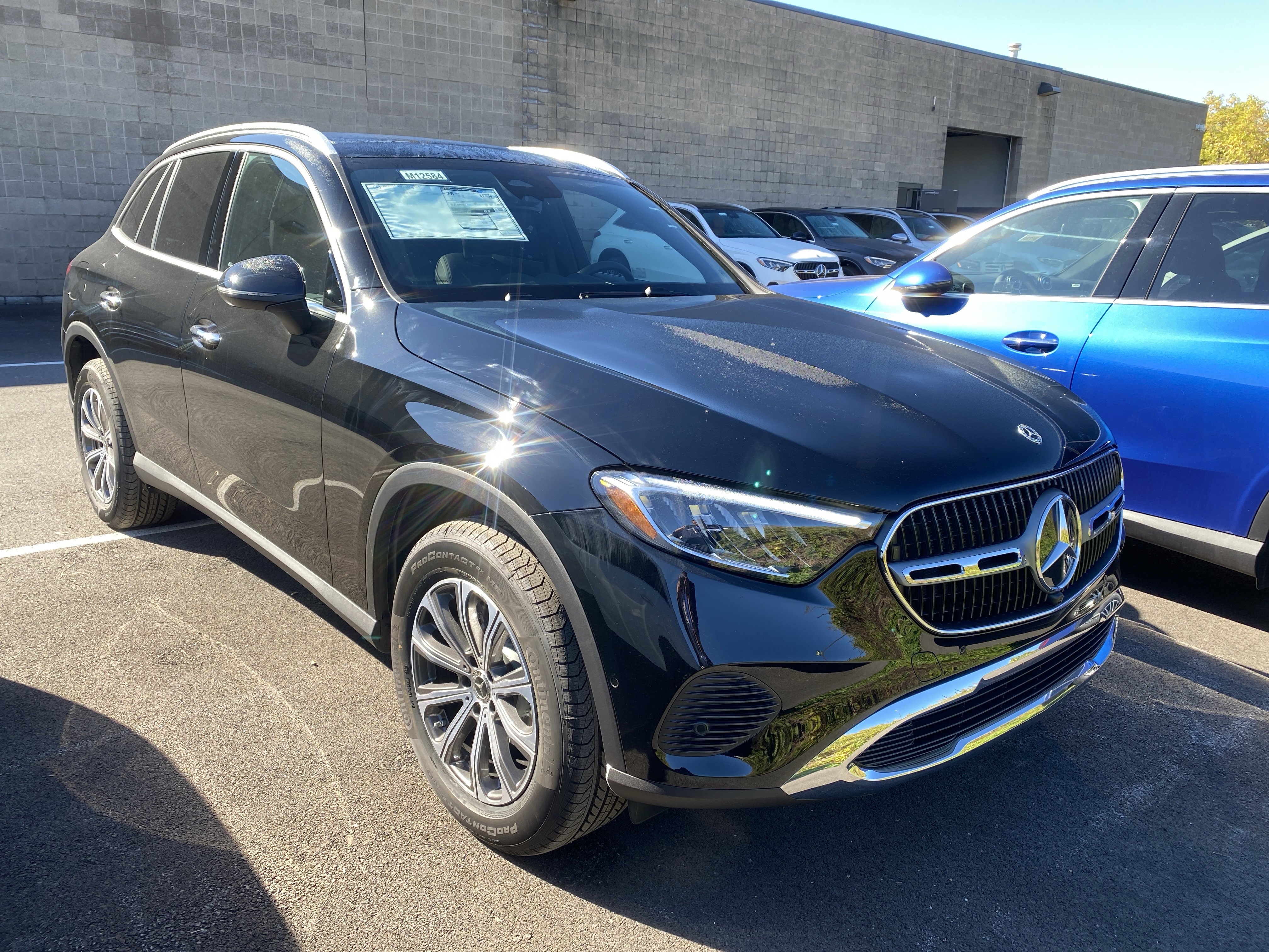 Used 2026 Mercedes-Benz GLC 300 4MATIC image 2