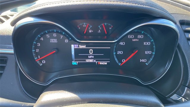 Used 2014 Chevrolet Impala LT w/ Convenience Package image 16