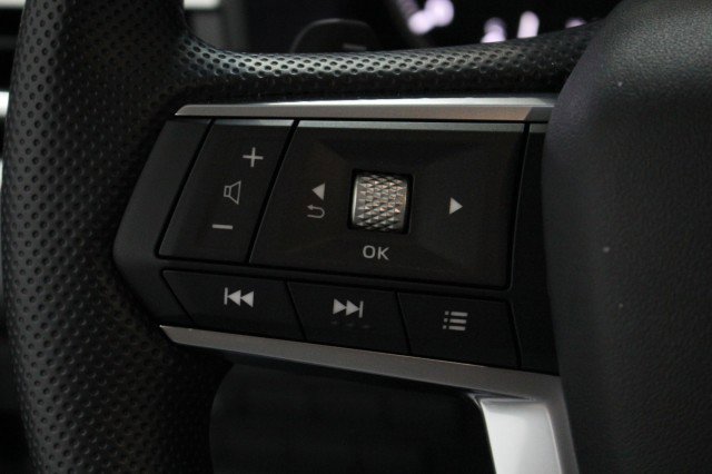 New 2026 Mitsubishi Outlander ES FWD image 9