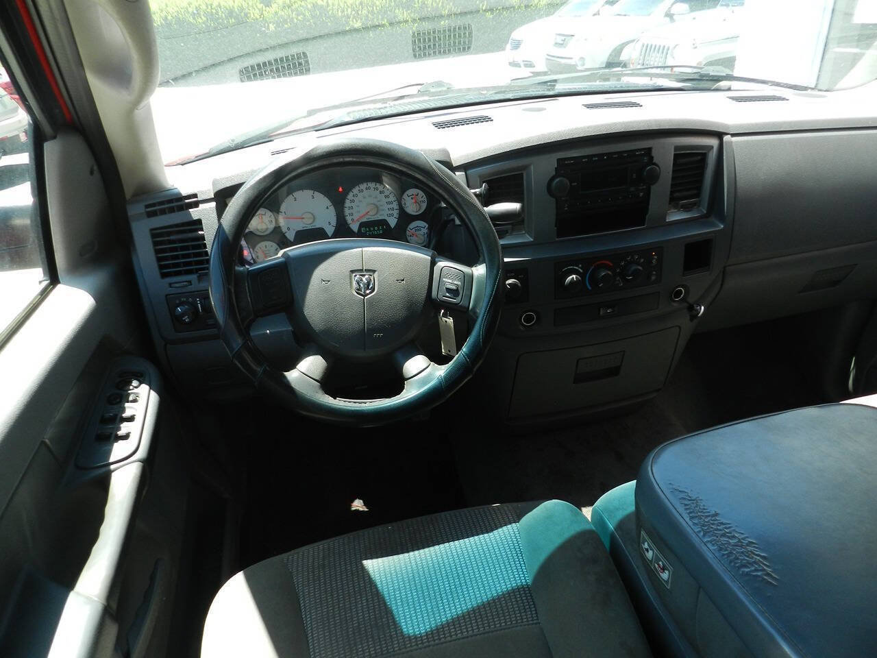 Used 2006 Dodge Ram 3500 Truck SLT AWD/4WD image 9