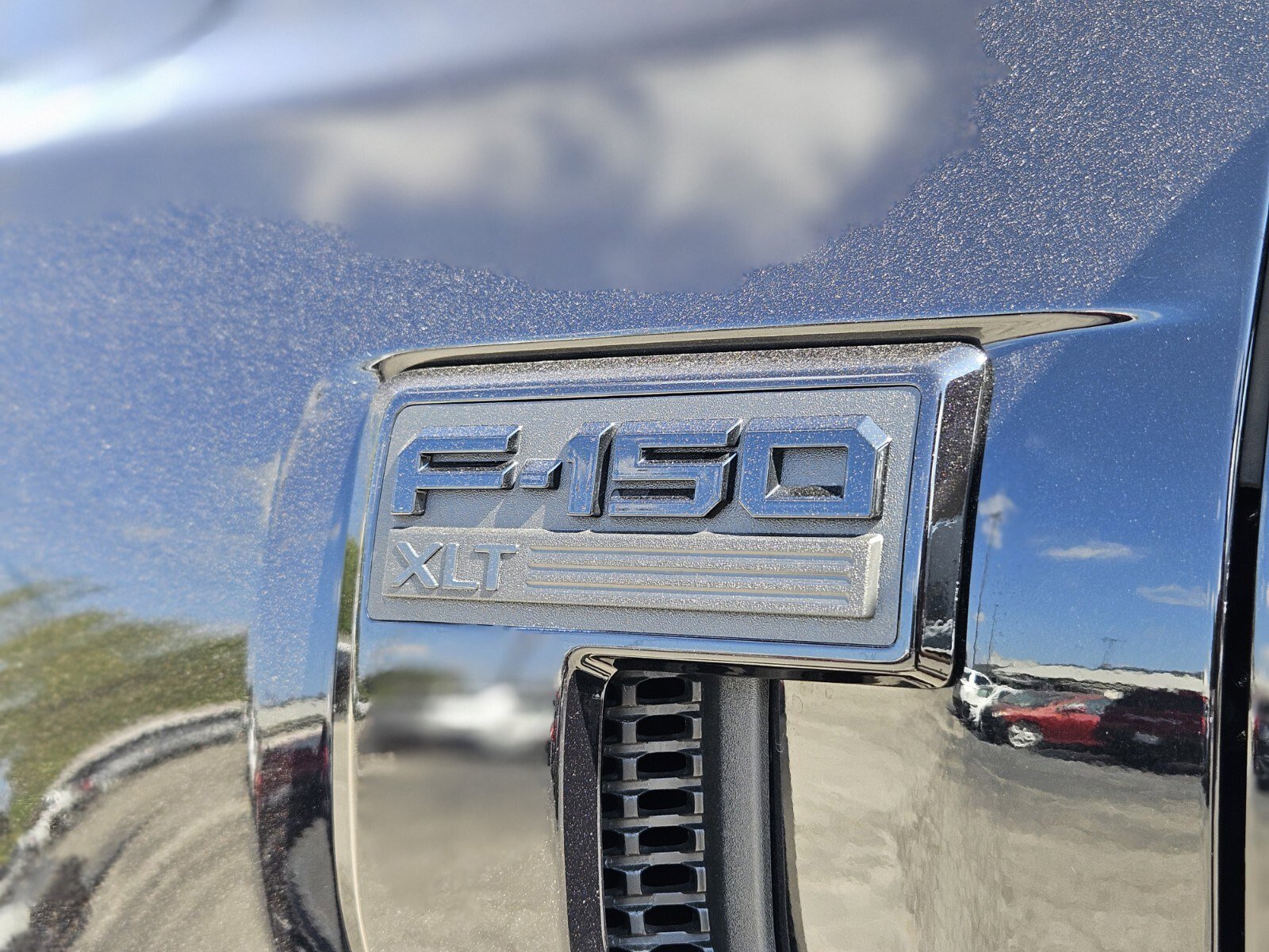 Certified 2025 Ford F150 XLT w/ Equipment Group 301A Standard image 11