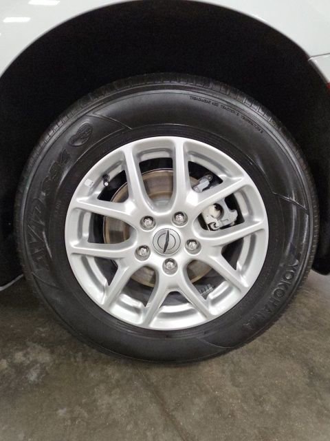 Used 2024 Chrysler Pacifica Touring-L image 48