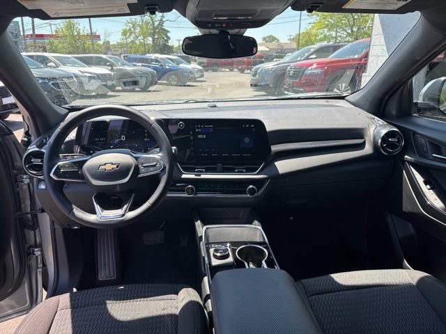 Used 2026 Chevrolet Equinox LT AWD/4WD image 20