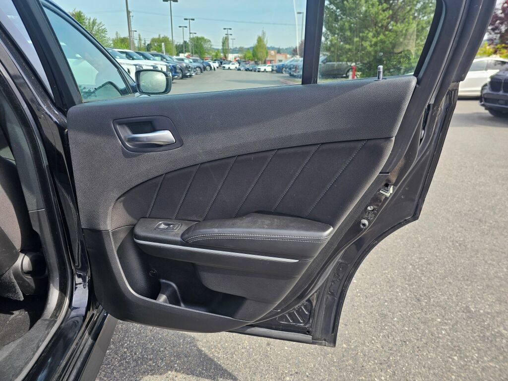Used 2022 Dodge Charger GT RWD image 15