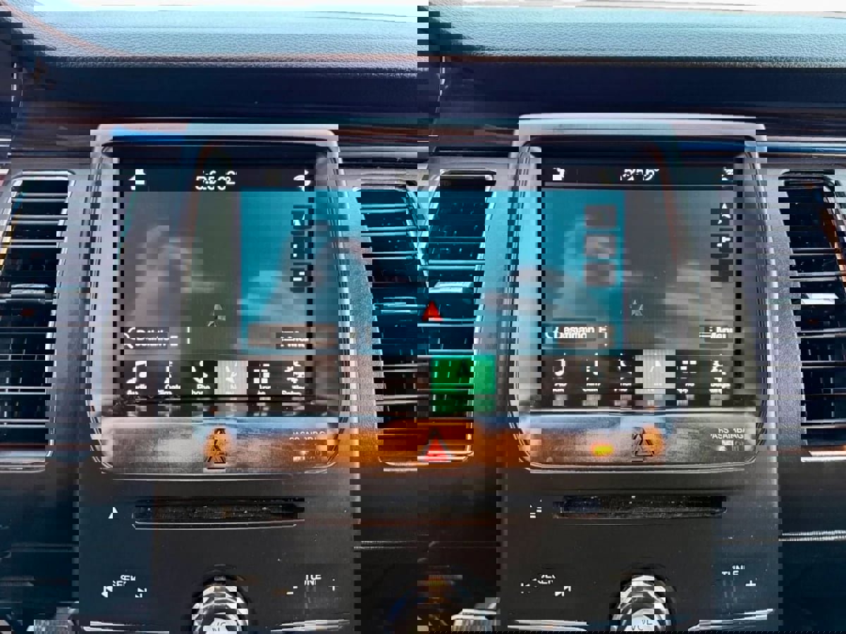 Used 2016 Ford Flex SEL image 13