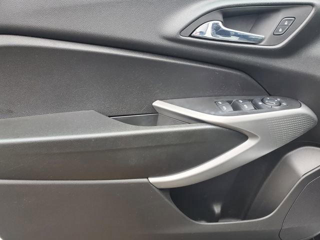 Certified 2024 Chevrolet Trax LS w/ Driver Confidence Package image 16