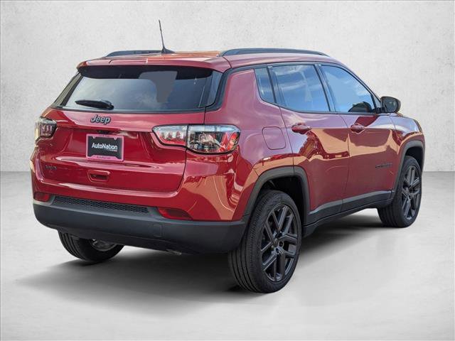 New 2026 Jeep Compass Latitude image 2