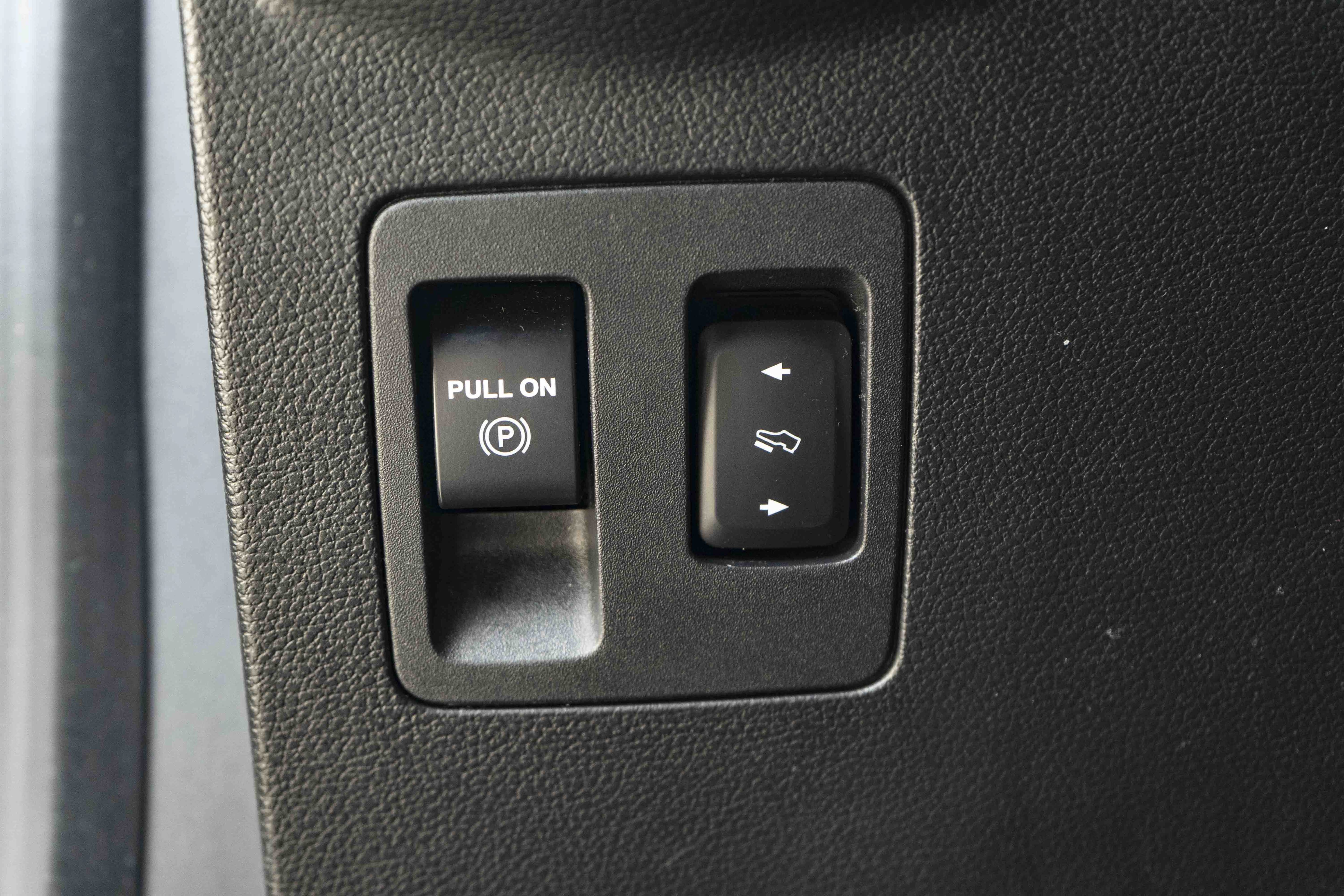 Used 2021 Ford Expedition Limited RWD image 43