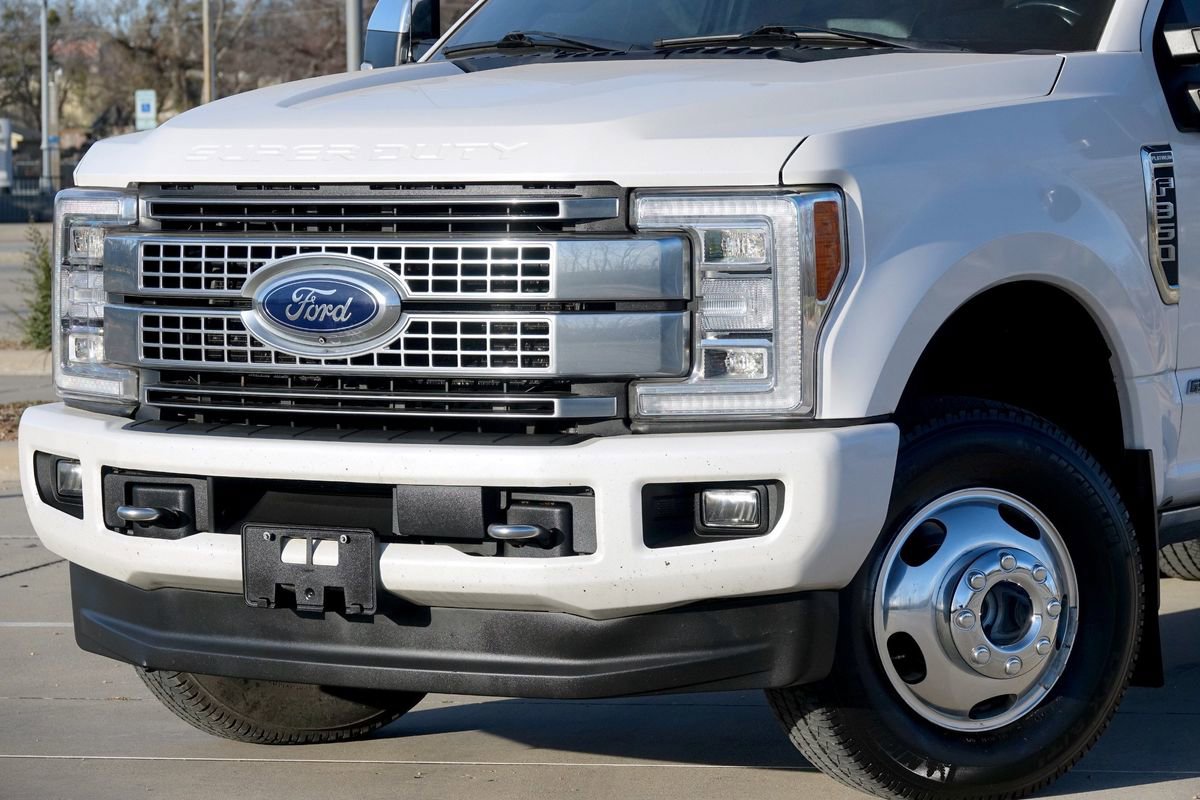 Used 2019 Ford F350 Platinum w/ Platinum Ultimate Package image 8