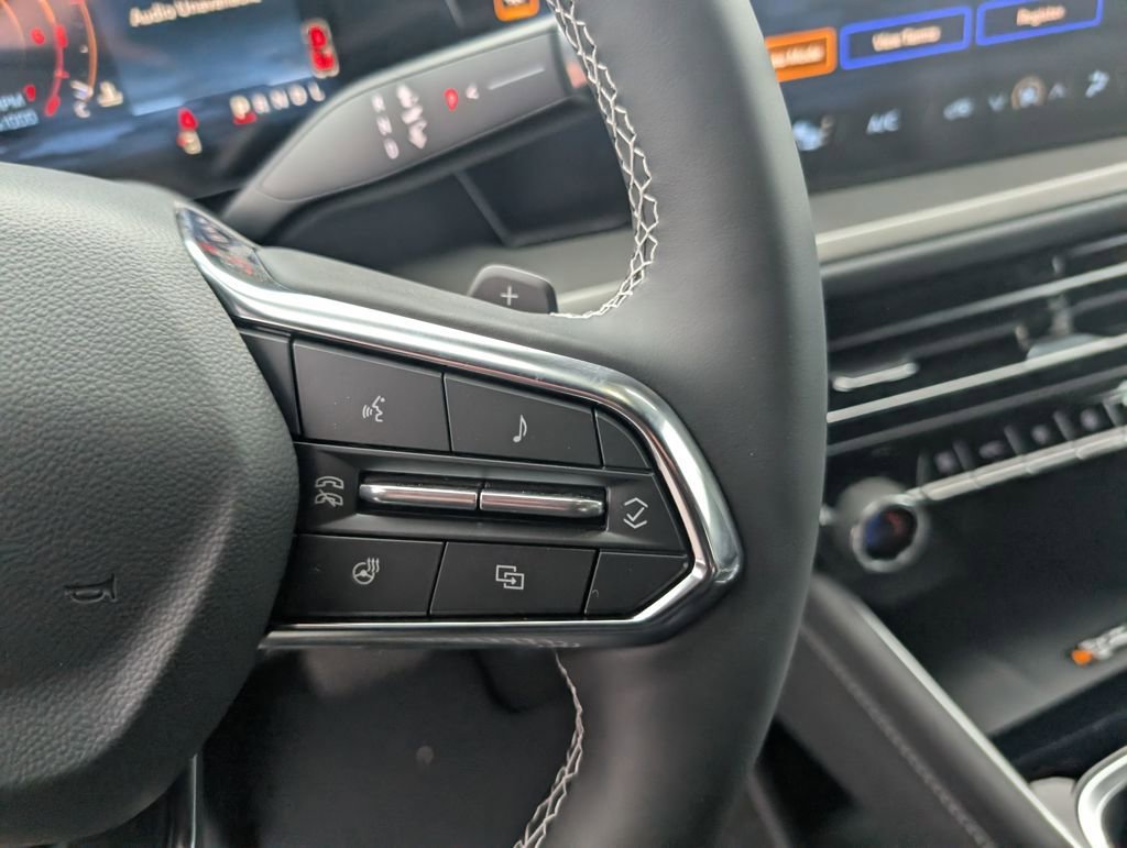 New 2026 Chevrolet Traverse LT w/ Sun and Wheel Package image 18