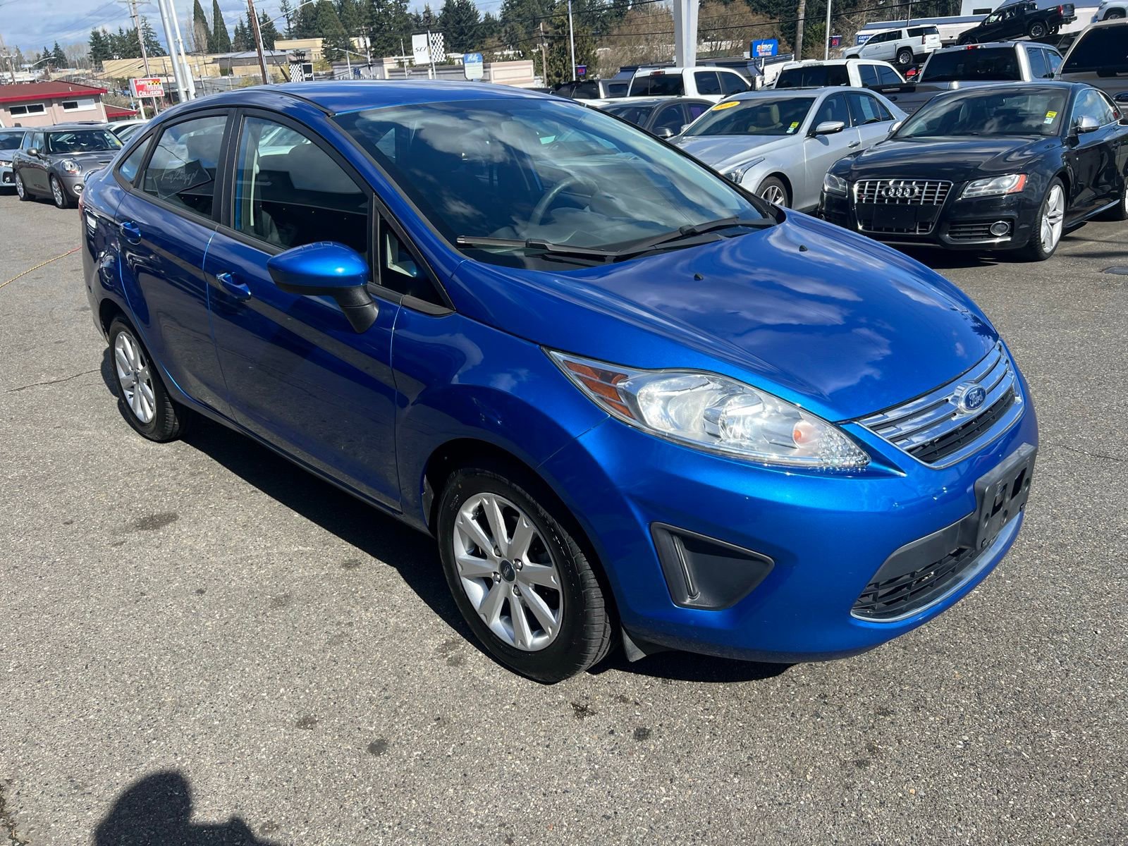 Used 2011 Ford Fiesta SE w/ 203A Rapid Spec Order Code image 7