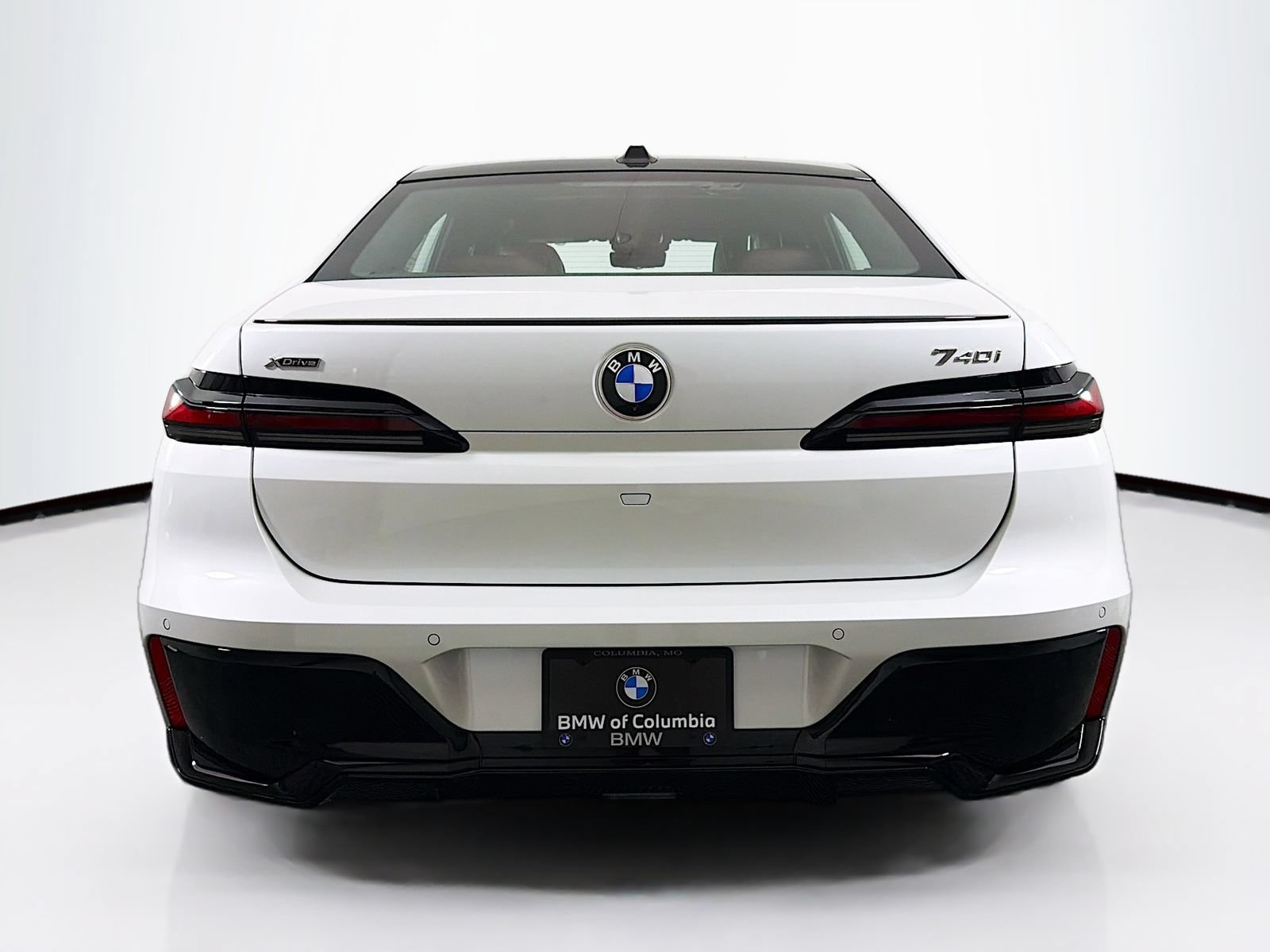 New 2026 BMW 740i xDrive AWD/4WD image 6
