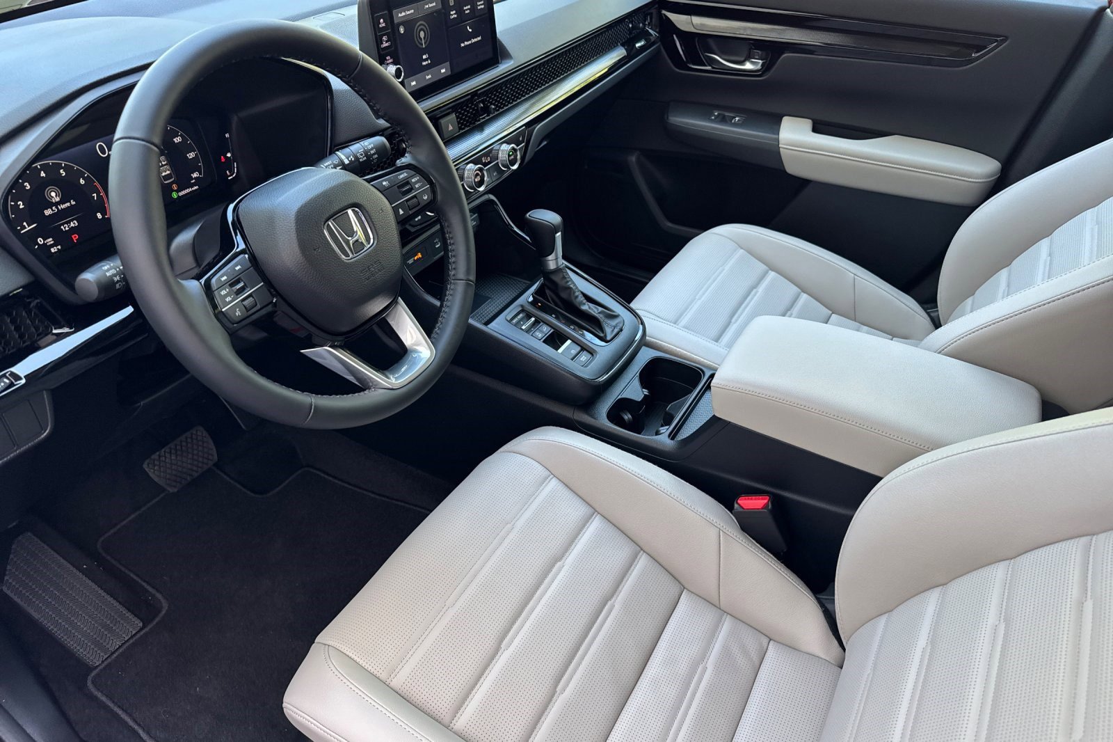 New 2026 Honda CR-V EX-L image 4