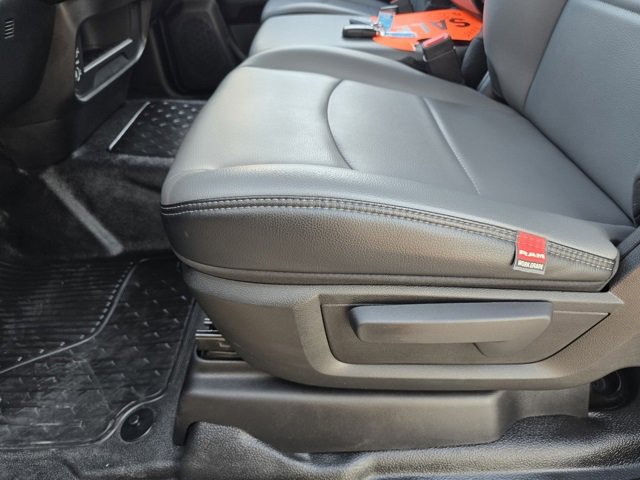 Used 2025 RAM 5500 Tradesman image 18