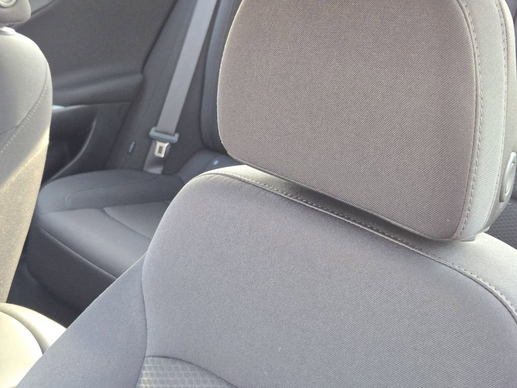 Used 2025 Chevrolet Malibu LS image 10