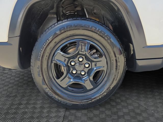 Used 2017 Jeep Compass Sport FWD image 34